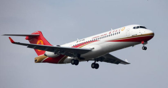 Máy bay chở khách ARJ21 đường ngắn của Trung Quốc Máy bay chở khách ARJ21 đường ngắn của Trung Quốc