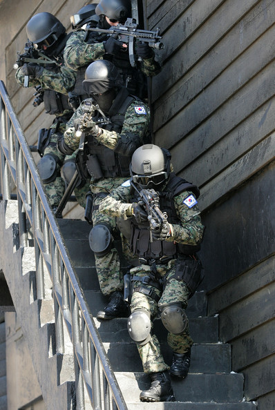 Binh sĩ Hàn Quốc Binh sĩ Hàn Quốc