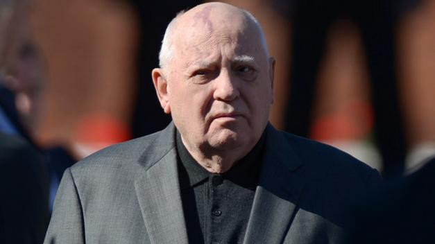 Cựu Tổng thống Nga Mikhail Gorbachev cảnh cáo, Nga và NATO đang đứng bên bờ vực của Chiến tranh Lạnh mới. Cựu Tổng thống Nga Mikhail Gorbachev cảnh cáo, Nga và NATO đang đứng bên bờ vực của Chiến tranh Lạnh mới.