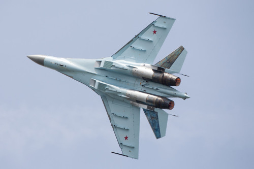 Máy bay chiến đấu đa năng Su-35 Nga