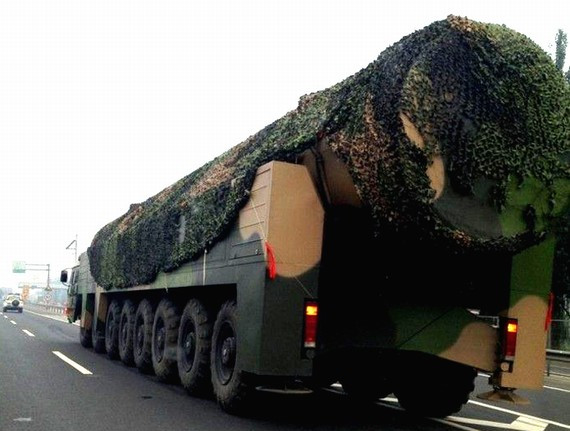 Trung Quốc được cho là vừa bắn thử tên lửa đạn đạo xuyên lục địa mới DF-41 Trung Quốc được cho là vừa bắn thử tên lửa đạn đạo xuyên lục địa mới DF-41
