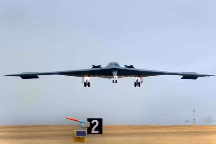 Máy bay ném bom chiến lược tàng hình B-2 Mỹ Máy bay ném bom chiến lược tàng hình B-2 Mỹ