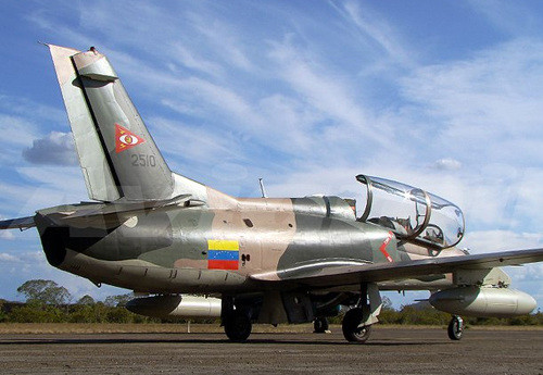 Trung Quốc xuất khẩu máy bay huấn luyện K-8 cho Venezuela Trung Quốc xuất khẩu máy bay huấn luyện K-8 cho Venezuela