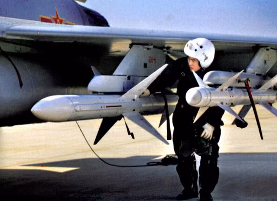 Tên lửa không đối không dòng PL Trung Quốc