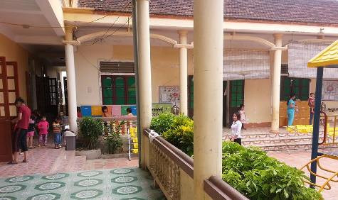 Nhiều phụ huynh cho rằng, trường Mầm non Hợp Thành đã đưa ra nhiều khoản thu bấp hợp lý, chồng chéo và bắt buộc Nhiều phụ huynh cho rằng, trường Mầm non Hợp Thành đã đưa ra nhiều khoản thu bấp hợp lý, chồng chéo và bắt buộc