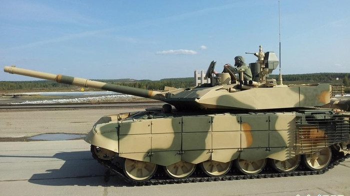 Xe tăng chiến đấu T-90MS do Nga chế tạo. Xe tăng chiến đấu T-90MS do Nga chế tạo.