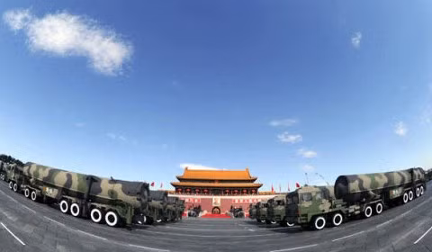 Dòng tên lửa đạn đạo DF Trung Quốc