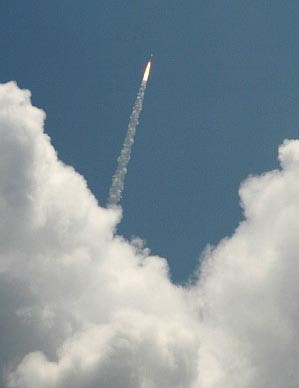 Năm 2009, tên lửa đẩy PSLV-C14 của Ấn Độ phóng "Vệ tinh Hải dương-2" của Ấn Độ và 6 vệ tinh cỡ nhỏ khác của ngoài. Năm 2009, tên lửa đẩy PSLV-C14 của Ấn Độ phóng "Vệ tinh Hải dương-2" của Ấn Độ và 6 vệ tinh cỡ nhỏ khác của ngoài.