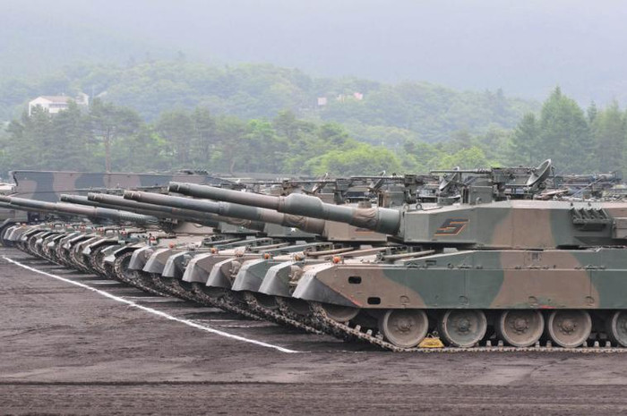 Cụm xe tăng chiến đấu Type 90 do Nhật Bản sản xuất. Cụm xe tăng chiến đấu Type 90 do Nhật Bản sản xuất.
