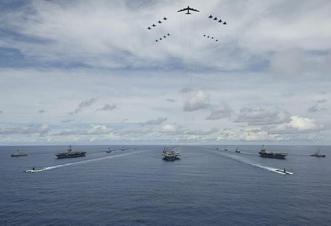Ba cụm chiến đấu tàu sân bay Mỹ. Ba cụm chiến đấu tàu sân bay Mỹ.
