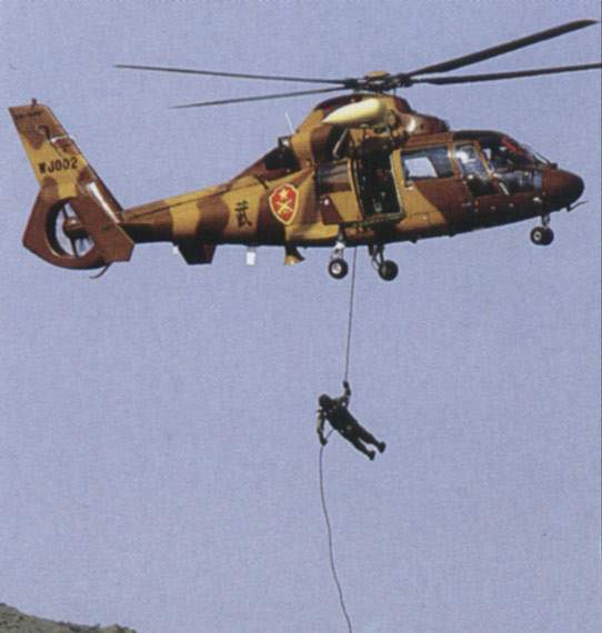 Campuchia vay tiền, mua trực thăng của Trung Quốc