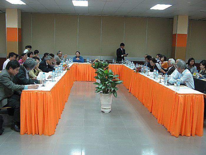 Buổi Hội thảo góp ý cho luật Giáo dục đại học thu hút nhiều các vị GS đầu ngành. Ảnh Xuân Trung Buổi Hội thảo góp ý cho luật Giáo dục đại học thu hút nhiều các vị GS đầu ngành. Ảnh Xuân Trung