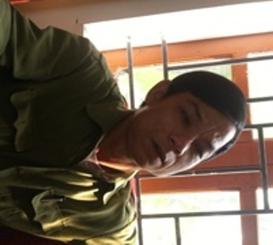 Sử dụng bằng giả vì không thi đậu tốt nghiệp THPT nhưng ông Ngô Trí Khoa - Phó trưởng công an xã Hạnh Lâm vẫn nghiễm nhiên học xong một lớp trung cấp Sử dụng bằng giả vì không thi đậu tốt nghiệp THPT nhưng ông Ngô Trí Khoa - Phó trưởng công an xã Hạnh Lâm vẫn nghiễm nhiên học xong một lớp trung cấp
