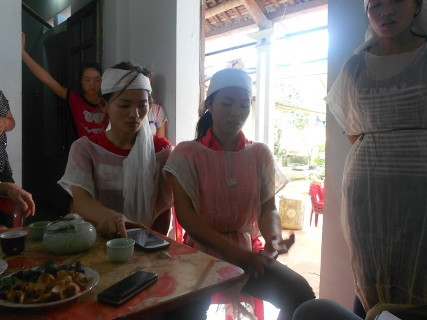 Nỗi đau của những đứa con gái chị Ngọc khi phải tận mắt chứng kiến bố giết mẹ Nỗi đau của những đứa con gái chị Ngọc khi phải tận mắt chứng kiến bố giết mẹ