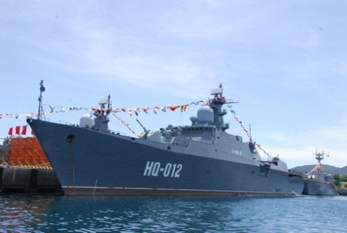 Tàu hộ vệ tàng hình HQ-012 Lý Công Uẩn, Việt Nam mua của Nga. Tàu hộ vệ tàng hình HQ-012 Lý Công Uẩn, Việt Nam mua của Nga.