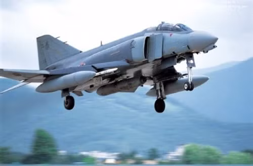 Máy bay do thám RF-4C của Hàn Quốc.