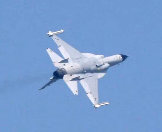 Máy bay chiến đấu JF-17 Thunder do Trung Quốc-Pakistan hợp tác sản xuất.