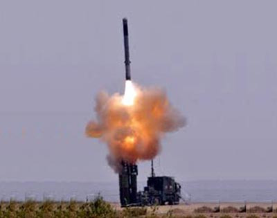 Tên lửa hành trình Brahmos do Ấn Độ hợp tác với Nga sản xuất. Tên lửa hành trình Brahmos do Ấn Độ hợp tác với Nga sản xuất.