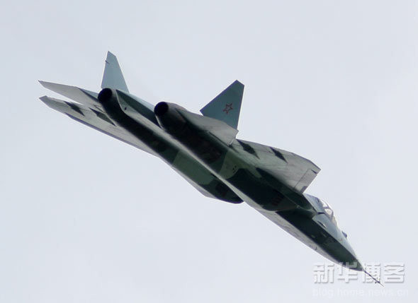 Máy bay chiến đấu tàng hình T-50 của Nga. Máy bay chiến đấu tàng hình T-50 của Nga.