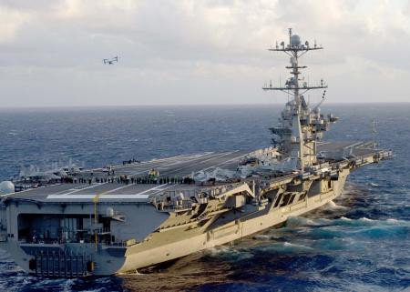 Tàu sân bay Harry S Truman (CVN75) của Hải quân Mỹ. Tàu sân bay Harry S Truman (CVN75) của Hải quân Mỹ.