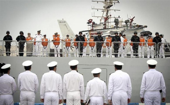 Tháng 9/2014, biên đội hộ tống tốp thứ 17 Hải quân Trung Quốc đến thăm Iran Tháng 9/2014, biên đội hộ tống tốp thứ 17 Hải quân Trung Quốc đến thăm Iran