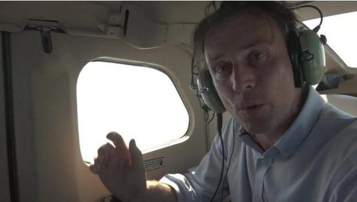 Phóng viên Rupert Wingfield-Hayes của hãng tin BBC Anh Phóng viên Rupert Wingfield-Hayes của hãng tin BBC Anh