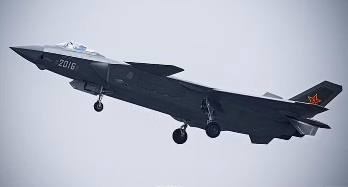 Máy bay chiến đấu tàng hình J-20 số hiệu 2016 Trung Quốc Máy bay chiến đấu tàng hình J-20 số hiệu 2016 Trung Quốc