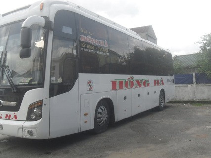 Chiếc xe khách nơi Thọ đã cuỗm đi của hàng khách gần 400.000 USD Chiếc xe khách nơi Thọ đã cuỗm đi của hàng khách gần 400.000 USD