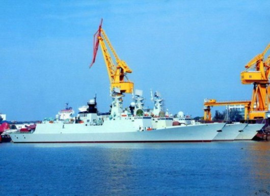 Tàu hộ tống tên lửa 054A của Hải quân Trung Quốc được hạ thủy gần đây và đang được lắp thiết bị. Tàu hộ tống tên lửa 054A của Hải quân Trung Quốc được hạ thủy gần đây và đang được lắp thiết bị.