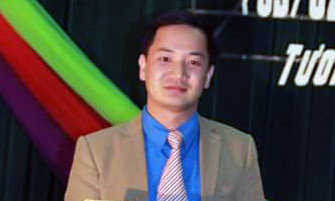 Thầy Đoàn Đại Cương, giáo viên trường THPT Tương Dương 2, huyện Tương Dương, tỉnh Nghệ An. Ảnh nhân vật cung cấp. Thầy Đoàn Đại Cương, giáo viên trường THPT Tương Dương 2, huyện Tương Dương, tỉnh Nghệ An. Ảnh nhân vật cung cấp.