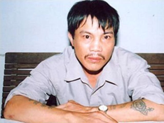 Trùm ma túy Trần Văn Minh (SN 1962, biệt danh Minh "trâu đại") là một trùm ma túy có số má tại TP.Vinh (Nghệ An) và cả khu vực Bắc Trung bộ vào những năm đầu 2000. Minh còn nổi tiếng với những màn tra tấn đồng bọn hết sức dã man mà giờ nhắc lại nhiều người còn phải sởn gai ốc. Trùm ma túy Trần Văn Minh (SN 1962, biệt danh Minh "trâu đại") là một trùm ma túy có số má tại TP.Vinh (Nghệ An) và cả khu vực Bắc Trung bộ vào những năm đầu 2000. Minh còn nổi tiếng với những màn tra tấn đồng bọn hết sức dã man mà giờ nhắc lại nhiều người còn phải sởn gai ốc.