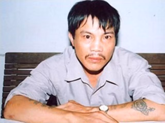 Trùm ma túy Trần Văn Minh (SN 1962, biệt danh Minh "trâu đại") là một trùm ma túy có số má tại TP.Vinh (Nghệ An) và cả khu vực Bắc Trung bộ vào những năm đầu 2000. Minh còn nổi tiếng với những màn tra tấn đồng bọn hết sức dã man mà giờ nhắc lại nhiều người còn phải sởn gai ốc.