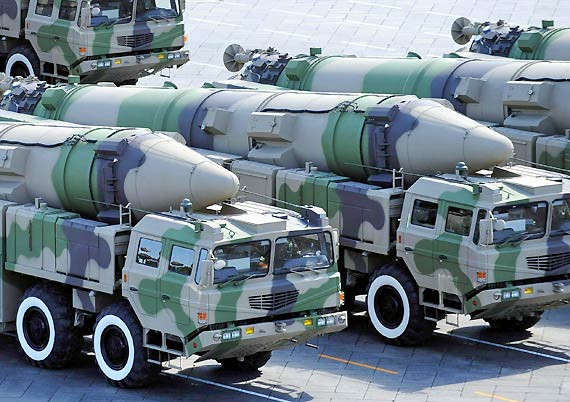 Tên lửa đạn đạo tầm trung Đông Phong-21C của Pháo binh 2 Trung Quốc Tên lửa đạn đạo tầm trung Đông Phong-21C của Pháo binh 2 Trung Quốc