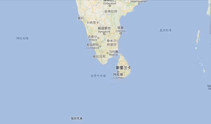 Maldives năm ở bên dưới Ấn Độ và Sri Lanka Maldives năm ở bên dưới Ấn Độ và Sri Lanka