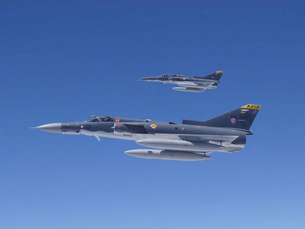 Máy bay chiến đấu Kfir (Sư tử con) của Israel Máy bay chiến đấu Kfir (Sư tử con) của Israel