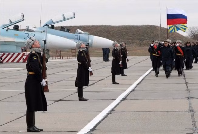 Nga triển khai 10 máy bay chiến đấu Su-27SM và 4 máy bay chiến đấu Su-30M2 ở Crimea