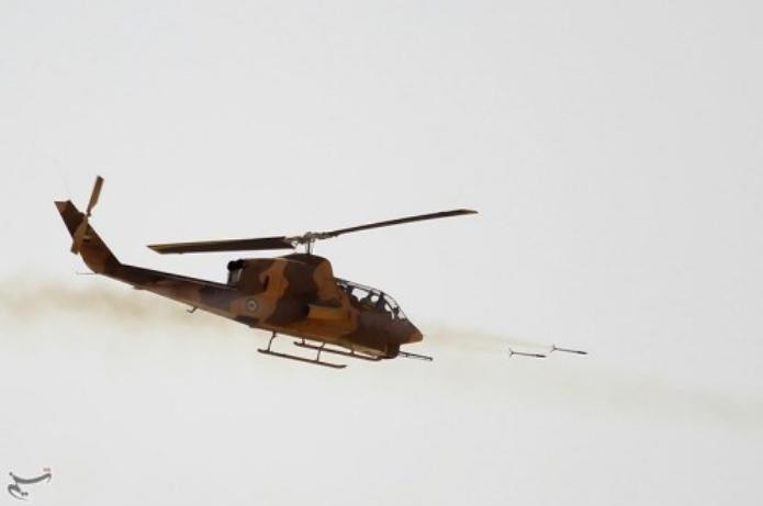 Quân đội Iran tổ chức diễn tập (nguồn mạng sina Trung Quốc)