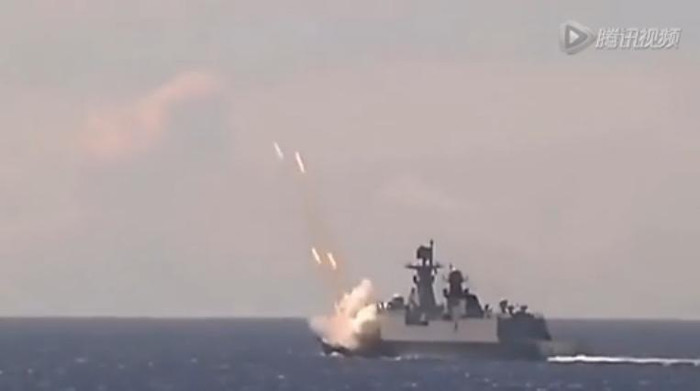 Hải quân Trung Quốc tổ chức tập trận thực binh bắn đạn thật trên Biển Đông với nhiều khoa mục rõ ràng nhằm chống lại láng giềng