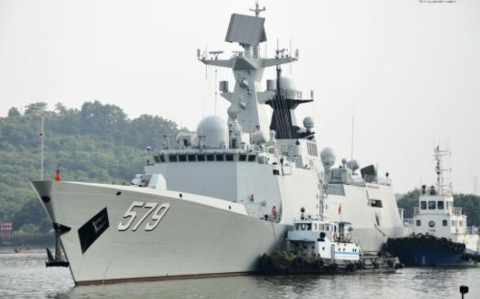 Tàu hộ vệ tên lửa Hàm Đan số hiệu 579 Type 054A chuẩn bị biên chế cho Hải quân Trung Quốc (nguồn mạng sina Trung Quốc)