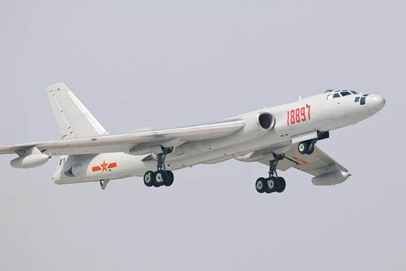 Máy bay ném bom H-6K Không quân Trung Quốc Máy bay ném bom H-6K Không quân Trung Quốc