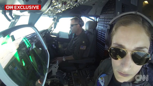 Máy bay tuần tra săn ngầm P-8A Poseidon Hải quân Mỹ theo dõi Trung Quốc ở khu vực quần đảo Trường Sa của Việt Nam (nguồn mạng sina Trung Quốc) Máy bay tuần tra săn ngầm P-8A Poseidon Hải quân Mỹ theo dõi Trung Quốc ở khu vực quần đảo Trường Sa của Việt Nam (nguồn mạng sina Trung Quốc)