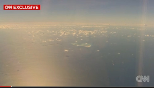 Máy bay tuần tra săn ngầm P-8A Poseidon Hải quân Mỹ theo dõi Trung Quốc ở khu vực quần đảo Trường Sa của Việt Nam (nguồn mạng sina Trung Quốc) Máy bay tuần tra săn ngầm P-8A Poseidon Hải quân Mỹ theo dõi Trung Quốc ở khu vực quần đảo Trường Sa của Việt Nam (nguồn mạng sina Trung Quốc)