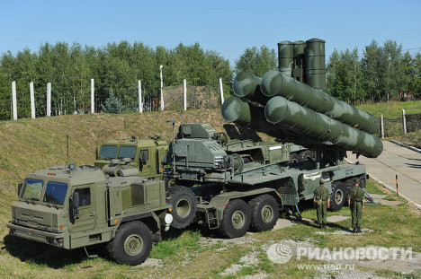 Hệ thống tên lửa phòng không S-400 Nga Hệ thống tên lửa phòng không S-400 Nga