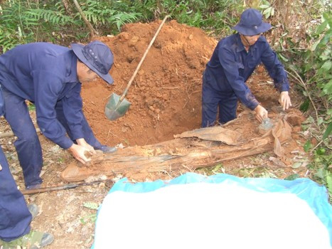 Mỗi thông tin về ác ngôi mộ liệt sỹ với những người lính quy tập quý như vàng