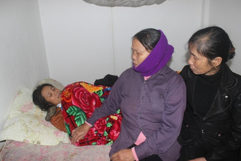 Bà Sơn không thể gượng dậy nổi sau nỗi mất mát quá lớn Bà Sơn không thể gượng dậy nổi sau nỗi mất mát quá lớn