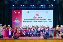 Khoa Toán - Trường ĐH Sư phạm Hà Nội 2 kỷ niệm 58 năm thành lập và 50 năm đào tạo tại Xuân Hòa