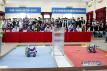 Trường Điện - Điện tử (HaUI) tổ chức Cuộc thi “Sáng tạo Robot mini - Sky Targest Challenge 2025”