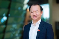Đại biểu Quốc hội Bùi Hoài Sơn - Ủy viên Thường trực Ủy ban Văn hóa và Xã hội của Quốc hội.