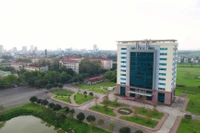 Tỷ lệ sinh viên thôi học năm đầu cao, Trường ĐH Sư phạm Kỹ thuật Vinh lý giải do đặc thù địa phương