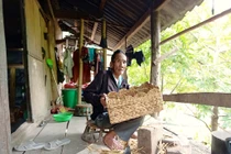 Cán bộ xã mời nghệ nhân về "cầm tay chỉ việc", tạo sinh kế bền vững cho người dân vùng cao